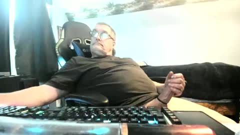 Snapshot of wowsers2022 chatting on April 2026 07:36:01 PM wowsers2022 online show from April 2026 07:36:01 PM