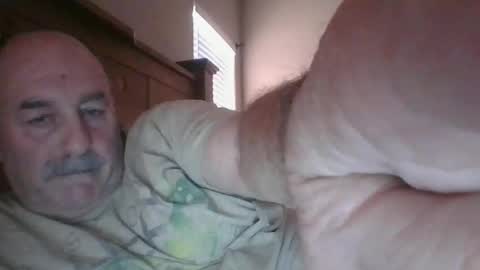 Snapshot of wtng4u chatting on April 2026 05:17:01 PM wtng4u online show from April 2026 05:17:01 PM