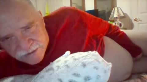 wvmountainlover online show from April 2026 01:17:01 AM