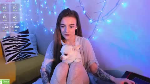 Sonya online show from February 2025 10:22:01 PM