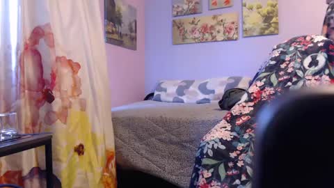 Snapshot of wyattfans_ chatting on September 2025 02:54:01 PM Wyatt online show from September 2025 02:54:01 PM