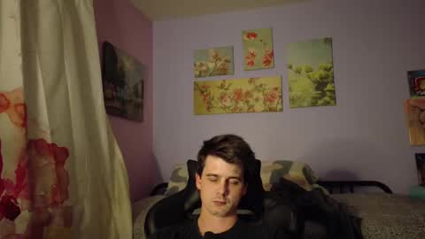 Snapshot of wyattfans_ chatting on October 2025 03:59:01 AM Wyatt online show from October 2025 03:59:01 AM