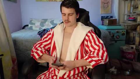 Snapshot of wyattfans_ chatting on October 2025 06:59:01 PM Wyatt online show from October 2025 06:59:01 PM