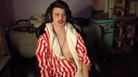 Snapshot of wyattfans_ chatting on November 2025 06:24:01 AM Wyatt online show from November 2025 06:24:01 AM