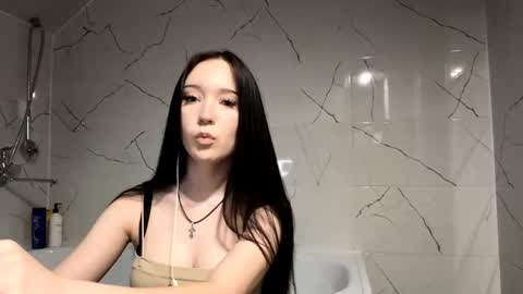 Kate  online show from April 2026 12:50:02 PM