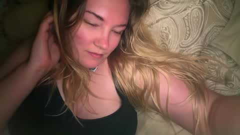 Mariah  online show from April 2026 06:10:01 PM