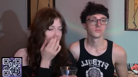 Snapshot of x_files_t chatting on September 2025 07:36:02 PM Philipp and Este online show from September 2025 07:36:02 PM