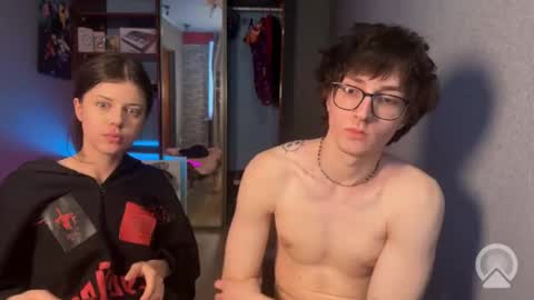 Philipp and Este online show from February 2026 06:22:01 AM