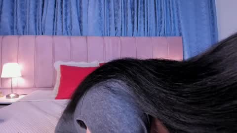 Snapshot of x_milu chatting on February 2025 05:57:02 PM x_milu online show from February 2025 05:57:02 PM