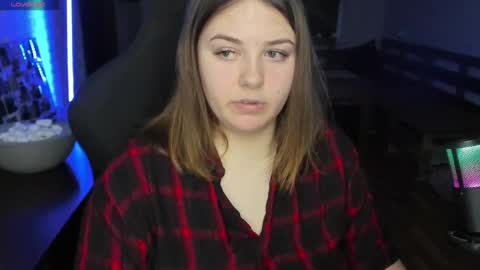 LOVE NERDS ONLY online show from October 2025 02:48:02 AM