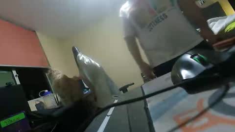 Snapshot of xadrianx94 chatting on May 2026 01:43:02 AM Adrin online show from May 2026 01:43:02 AM