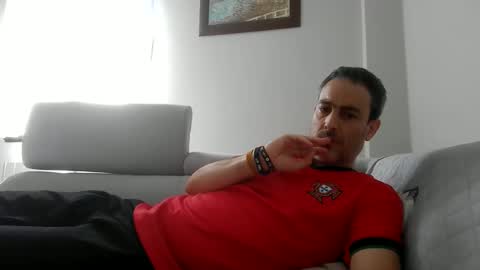 Snapshot of xalegarmax chatting on April 2026 01:11:01 PM xalegarmax online show from April 2026 01:11:01 PM