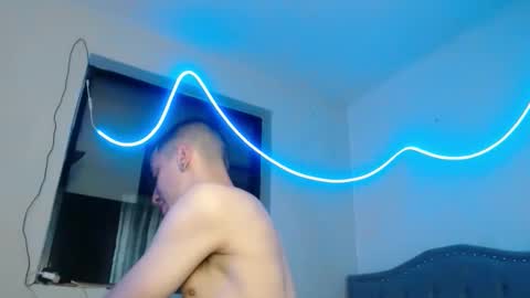 xalejo_max online show from September 2025 03:35:01 PM