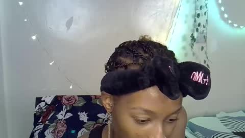 Snapshot of xalia_caramel chatting on November 2025 08:29:02 PM Alexa online show from November 2025 08:29:02 PM