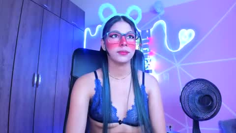 Snapshot of xallysonx_ chatting on February 2025 11:28:02 AM XALLYSONX online show from February 2025 11:28:02 AM