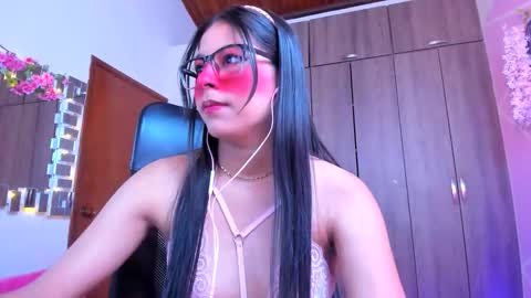 Snapshot of xallysonx_ chatting on November 2025 11:34:02 AM XALLYSONX online show from November 2025 11:34:02 AM