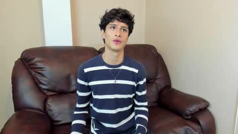 xam_collen online show from December 2025 05:21:01 PM