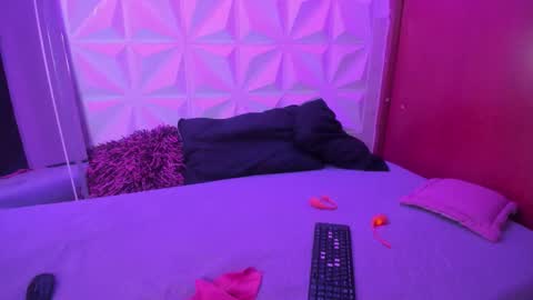 Snapshot of xamabtlee0107 chatting on September 2025 04:57:01 AM xamabtlee0107 online show from September 2025 04:57:01 AM