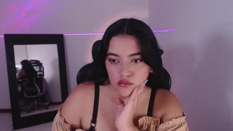 Snapshot of xambar_22x chatting on April 2026 03:45:01 AM xambar_22x online show from April 2026 03:45:01 AM