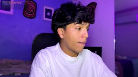 Snapshot of xander_bonnet1 chatting on November 2025 10:50:02 AM Xander bonnet online show from November 2025 10:50:02 AM