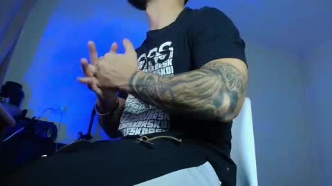 XanderCageX online show from November 2025 06:02:01 PM