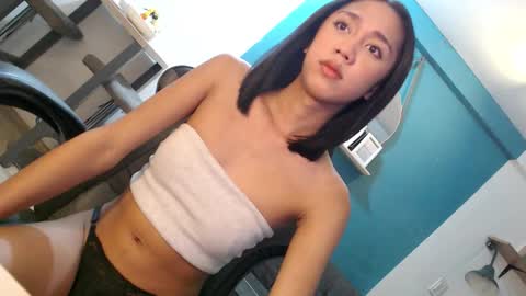 Xan online show from October 2025 06:52:01 PM