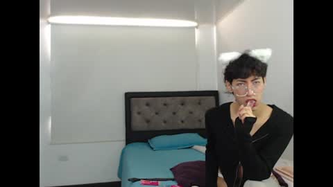xangel__dustx online show from June 2026 03:27:01 PM