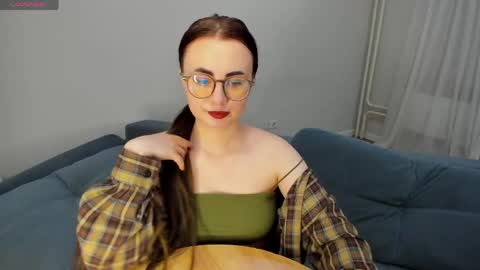 Snapshot of xapka_lapka chatting on April 2026 03:39:01 PM Alice online show from April 2026 03:39:01 PM