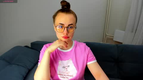 Snapshot of xapka_lapka chatting on May 2026 07:55:02 PM Alice online show from May 2026 07:55:02 PM