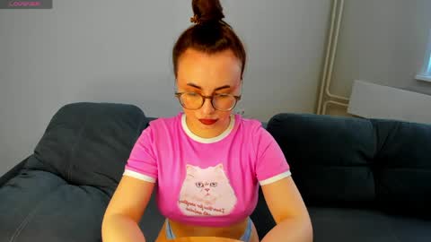Snapshot of xapka_lapka chatting on May 2026 07:03:01 AM Alice online show from May 2026 07:03:01 AM