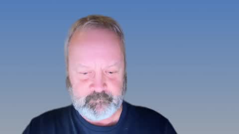 Snapshot of xarkevis chatting on December 2024 08:55:02 PM X4RK3V15 online show from December 2024 08:55:02 PM