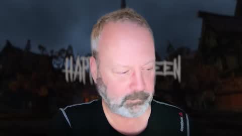 Snapshot of xarkevis chatting on October 2025 10:55:01 PM X4RK3V15 online show from October 2025 10:55:01 PM