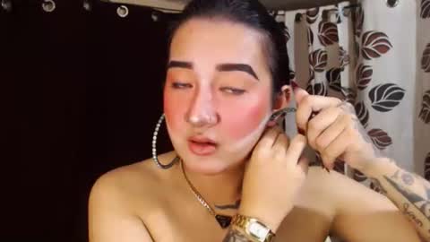 Nira   NOT INTO CHEAP GUYS  online show from January 2025 05:51:02 PM