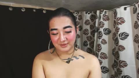 Nira   NOT INTO CHEAP GUYS  online show from January 2025 12:05:01 AM