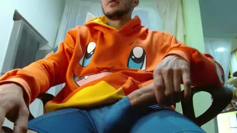 Snapshot of xavicock24 chatting on February 2025 01:05:01 PM xavicock24 online show from February 2025 01:05:01 PM