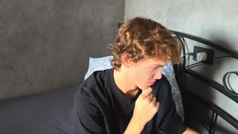 Snapshot of xavier_200 chatting on September 2025 04:28:02 AM Xavier PVT open online show from September 2025 04:28:02 AM