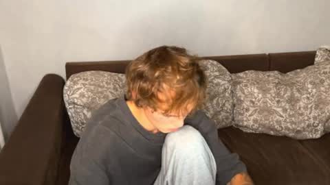 Snapshot of xavier_200 chatting on October 2025 01:51:02 PM Xavier PVT open online show from October 2025 01:51:02 PM