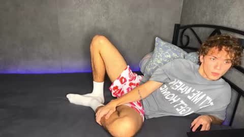 Snapshot of xavier_200 chatting on December 2025 03:59:02 AM Xavier PVT open online show from December 2025 03:59:02 AM