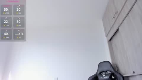 Snapshot of xavier_colleman chatting on July 2026 01:03:01 PM Xavier online show from July 2026 01:03:01 PM