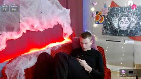 xavier_night81 online show from October 2025 08:40:01 AM