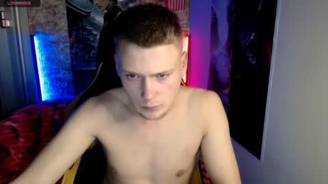 xavier_night81 online show from December 2025 10:57:02 AM