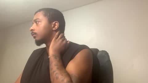Snapshot of xaviermillerxxx chatting on October 2025 12:42:02 PM Xavier Miller online show from October 2025 12:42:02 PM