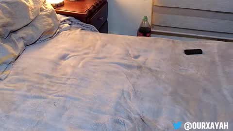 Snapshot of xayahnds chatting on September 2025 02:35:01 AM XAYAH online show from September 2025 02:35:01 AM