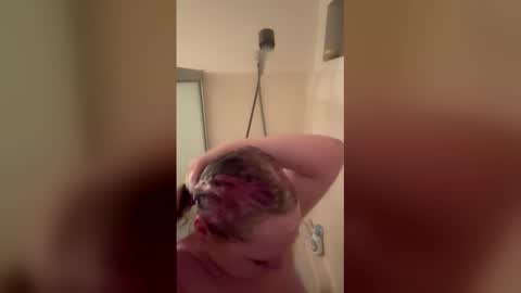 Snapshot of xbabyxxgirl chatting on December 2025 07:01:02 AM xbabyxxgirl online show from December 2025 07:01:02 AM