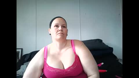 Snapshot of xbeautifulxliex chatting on April 2026 05:00:02 PM xbeautifulxliex online show from April 2026 05:00:02 PM