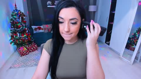 Snapshot of xchristalx chatting on December 2024 09:06:02 PM Christal online show from December 2024 09:06:02 PM