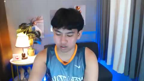 Snapshot of xcigbatecum chatting on April 2026 02:12:02 AM Charlie online show from April 2026 02:12:02 AM