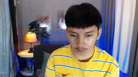 Snapshot of xcigbatecum chatting on April 2026 01:55:02 AM Charlie online show from April 2026 01:55:02 AM