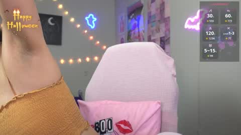 spoil me here  online show from October 2025 05:43:02 PM