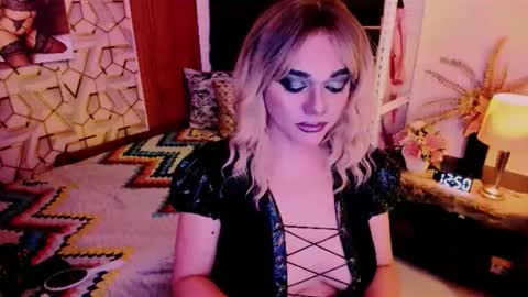 Snapshot of xdirtymistressx chatting on November 2025 07:03:01 PM XDirtymistressX online show from November 2025 07:03:01 PM